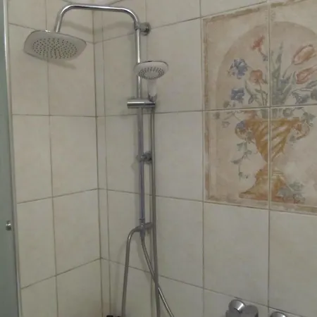 House Antaya
