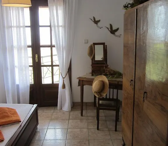 House Antaya